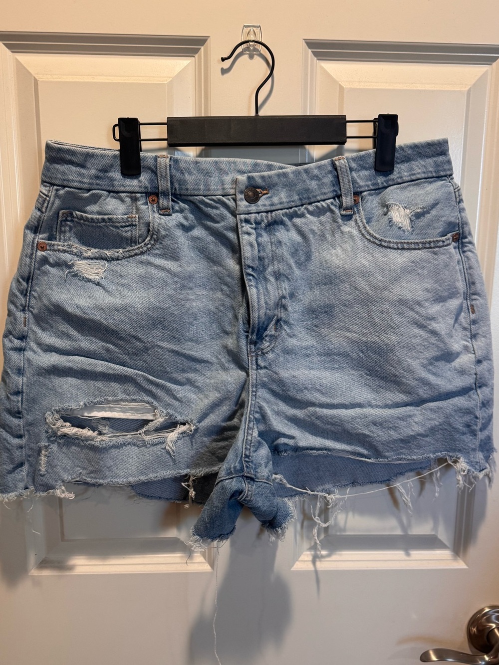 American Eagle Outfitters Light Blue Distressed Denim Shorts